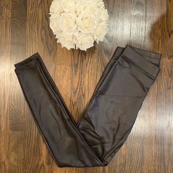 Express Pants - Express Leather Leggings